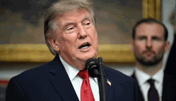Ông Trump khởi động 'đòn kinh tế chưa từng có' nhắm vào Iran, cảnh báo trừng phạt các nước nếu làm điều này