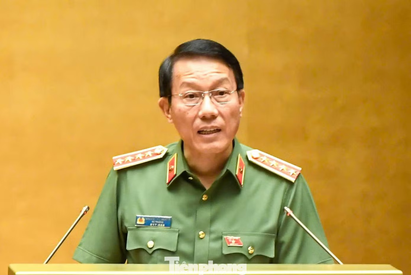 Đại tướng Lương Tam Quang, Bộ trưởng Bộ Công an. Ảnh: Như Ý. Bộ trưởng Bộ Công an trình Quốc hội sửa Bộ luật Hình sự: Bổ sung 9 tội mới, bỏ hình phạt tử hình với 6 tội - Ảnh 1.