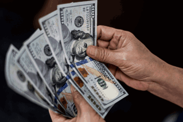 Tỷ giá hôm nay 21/8: Tỷ giá trung tâm tăng, USD ngân hàng giảm mạnh
