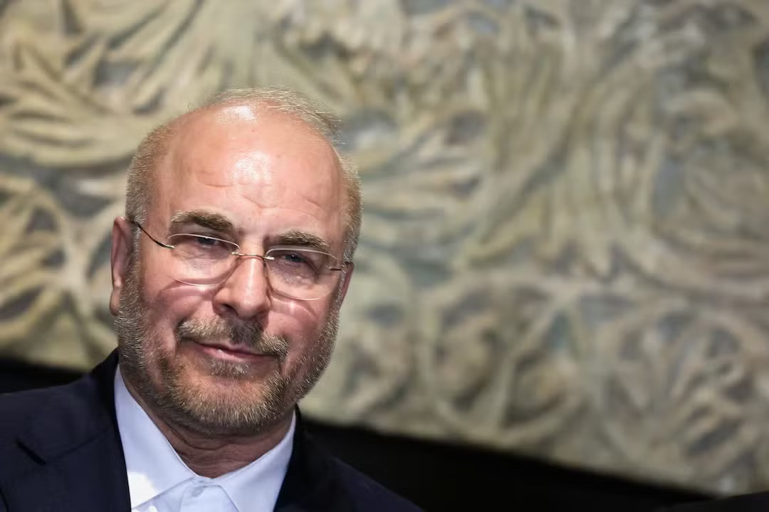 Chủ tịch Quốc hội Iran Mohammed Baqer Qalibaf. (Ảnh: Reuters) Iran không nao núng trước lời đe dọa trừng phạt của Mỹ - Ảnh 1.