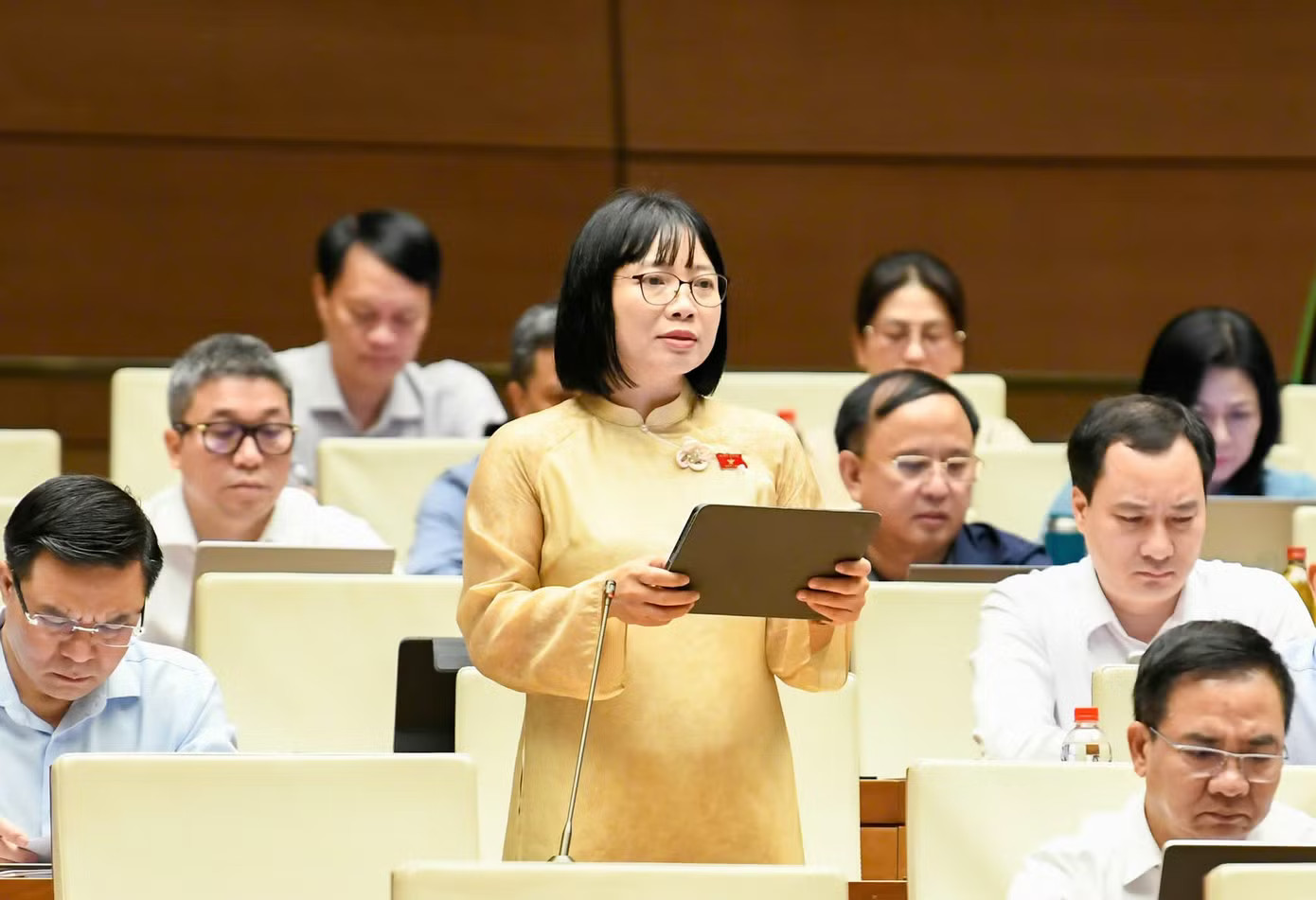 Bỏ giá đất cụ thể, cần ‘ngưỡng kích hoạt’ tự động rà soát hệ số K định kỳ - Ảnh 2.