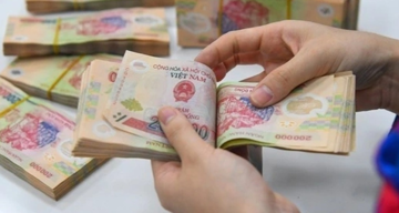 Mỗi Đảng viên được nhận gần 38 triệu đồng cùng Huy hiệu, ai thuộc nhóm đối tượng hưởng?