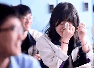 Phấn khởi vì đỗ Đại học Y sau 12 năm học tập, thí sinh tới nhập học bị tuyên bố trượt, trường nói lý do và tuyên bố cho học hệ cao đẳng