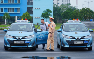 Từ năm 2027, người thi sát hạch lái xe ô tô sẽ phải thực hiện thêm bài thi này