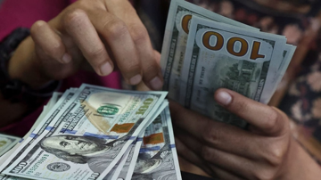 Tỷ giá USD tuần 17-21/8: 'Lệch pha' mạnh giữa các thị trường
