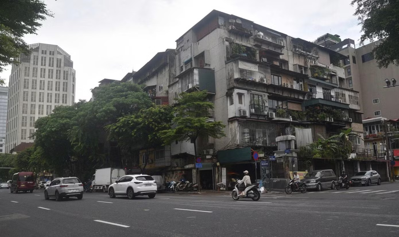 Công bố thiết kế đô thị tuyến đường giáp Trục đại lộ cảnh quan sông Hồng - Ảnh 1.