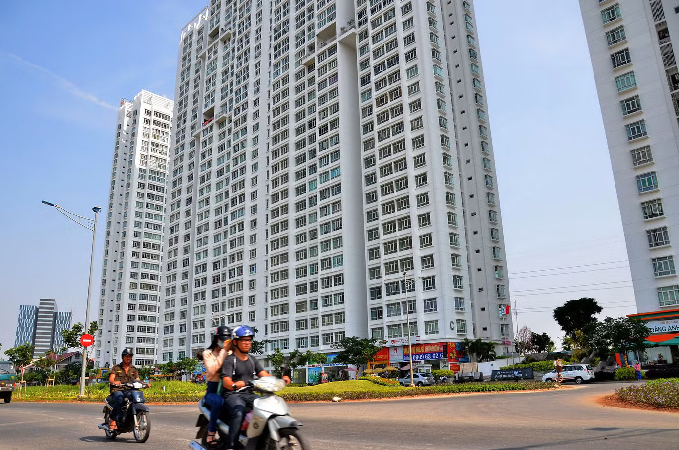 Tài sản thế chấp bằng bất động sản tăng trong các ngân hàng. Bất động sản thế chấp lớn không đồng nghĩa rủi ro tín dụng tăng - Ảnh 1.