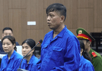 Cựu Thứ trưởng Nguyễn Bá Hoan bị tuyên phạt 12 năm tù