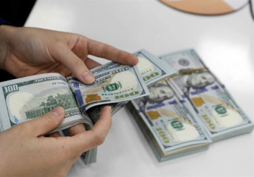 Tỷ giá hôm nay 24/8: Giá USD đi ngang, thị trường tự do tăng 50 đồng