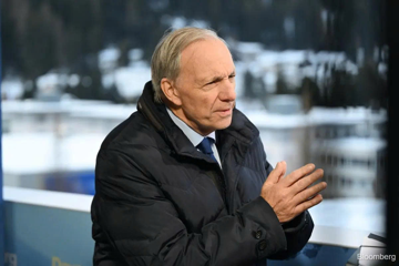 Tỷ phú Ray Dalio: Khủng hoảng nợ Mỹ có thể xảy ra trong 3 năm, hãy đầu tư vào 2 loại tài sản này để ‘giữ tiền’