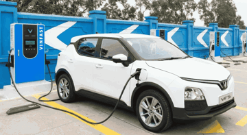 Lăn bánh đúng 10.000km, chủ xe VinFast VF 5 đã thừa nhận thật về chi phí nuôi xe, công khai luôn cảm giác lái trên cung đường Hà Nội - Hưng Yên vào mỗi tuần