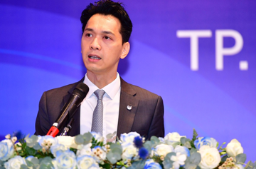 ACB trả lương nhân viên bình quân 41.000.000 đồng/tháng, 'Chủ tịch soái ca' Trần Hùng Huy nhận thù lao bao nhiêu?