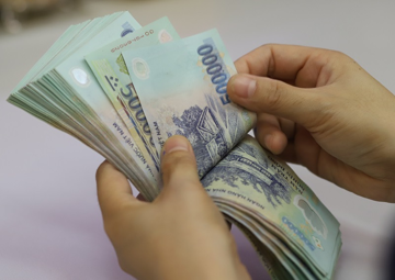 Đề xuất chi thu nhập tăng thêm mới cho công chức, viên chức, người lao động: 70 điểm được hưởng 80%, 85 điểm hưởng 90%