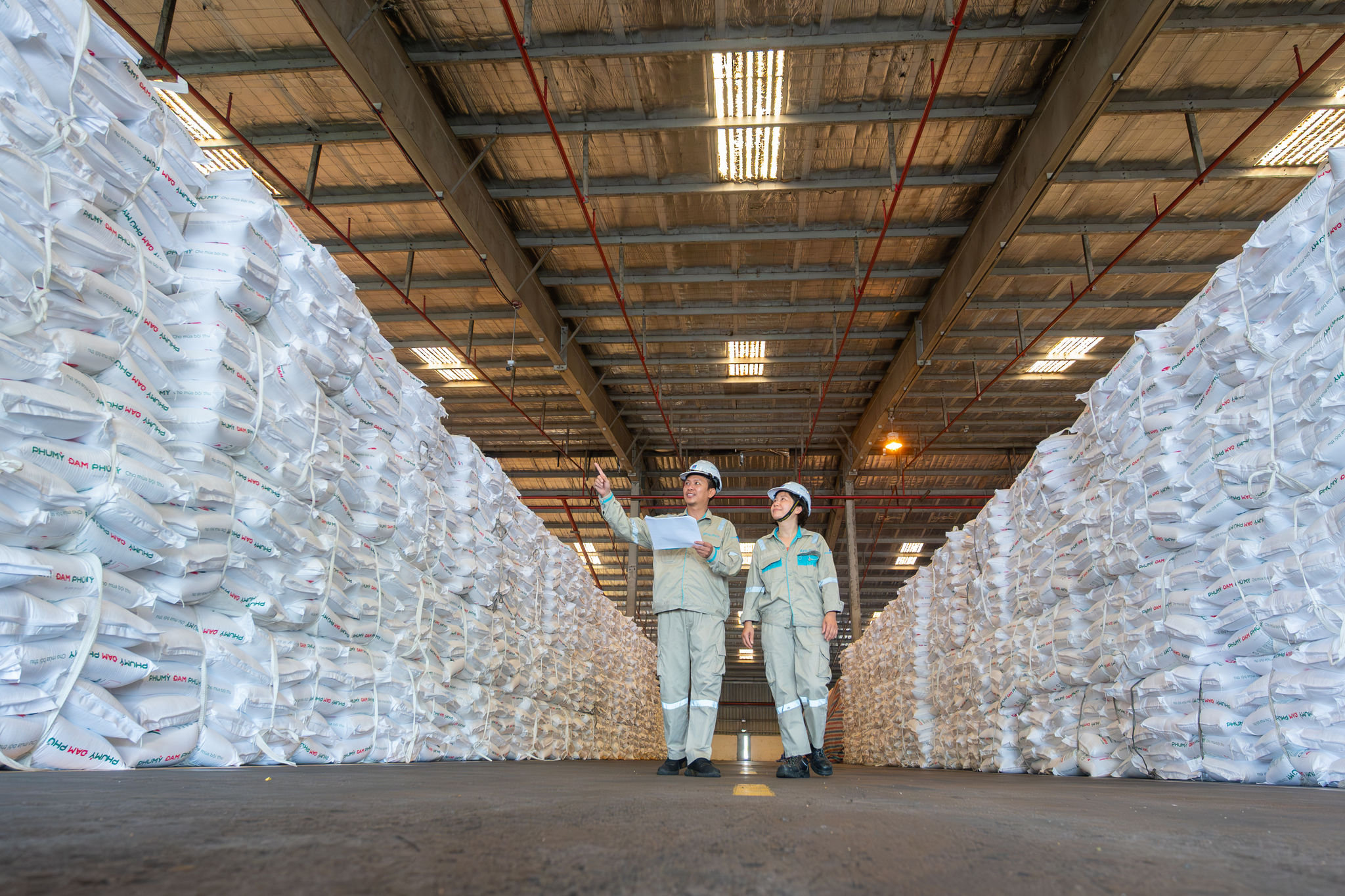 PVFCCo – Phú Mỹ đáp ứng toàn bộ 10 tiêu chí của Forbes đặt ra. (1)