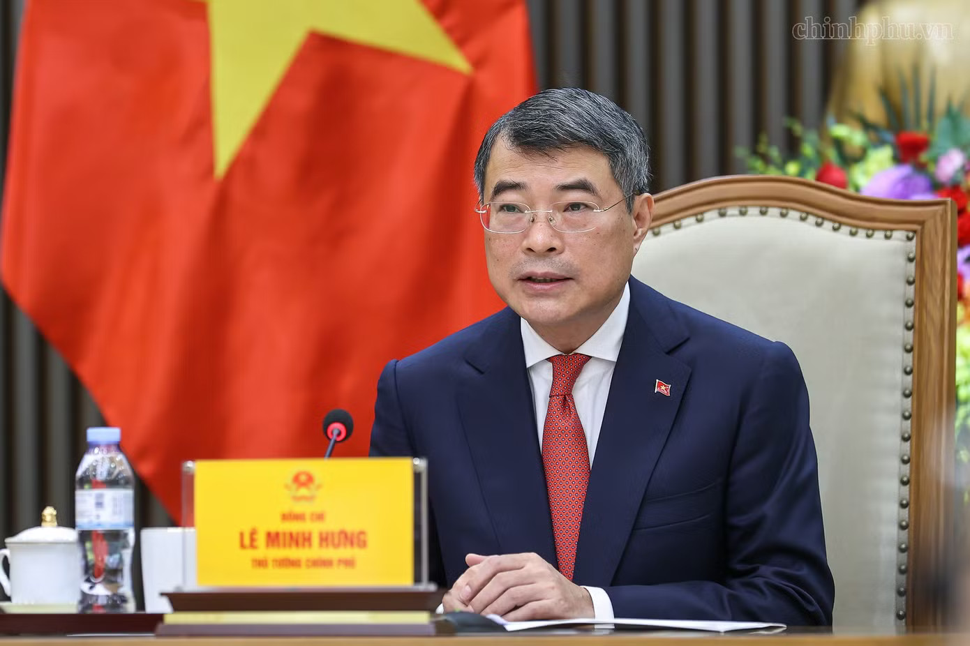 Thủ tướng Lê Minh Hưng tại cuộc điện đàm. Ảnh: VGP Đức muốn tham gia các dự án hạ tầng giao thông chiến lược của Việt Nam - Ảnh 1.