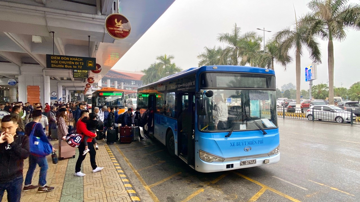 Tài xế chú ý: Từ hôm nay (3/8), sân bay Nội Bài chính thức áp dụng một quy định cực kỳ nghiêm khắc khiến việc đưa đón khách