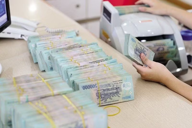 Ngân hàng Nhà nước liên tục nới Ngân hàng Nhà nước nới 'van' tín dụng, diễn biến lãi suất sẽ ra sao? - Ảnh 1.