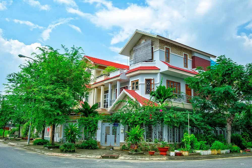 Gần 2.000 chỗ đậu xe ở TPHCM được cấp sổ hồng - Ảnh 2.
