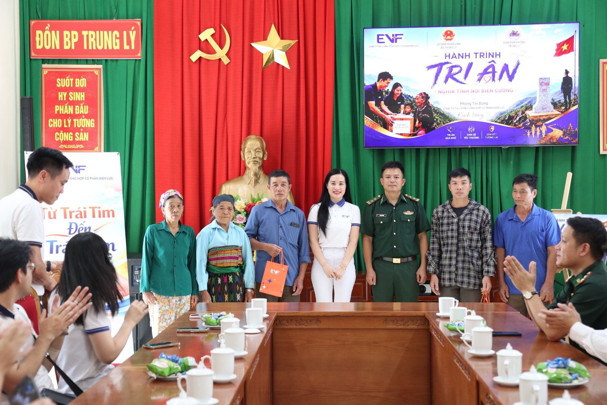 Từ trái tim đến trái tim: <a style='text-decoration: none;' href='/EVF'>EVF</a> nối dài hành trình trách nhiệm xã hội tới vùng biên Thanh Hóa - Ảnh 1.