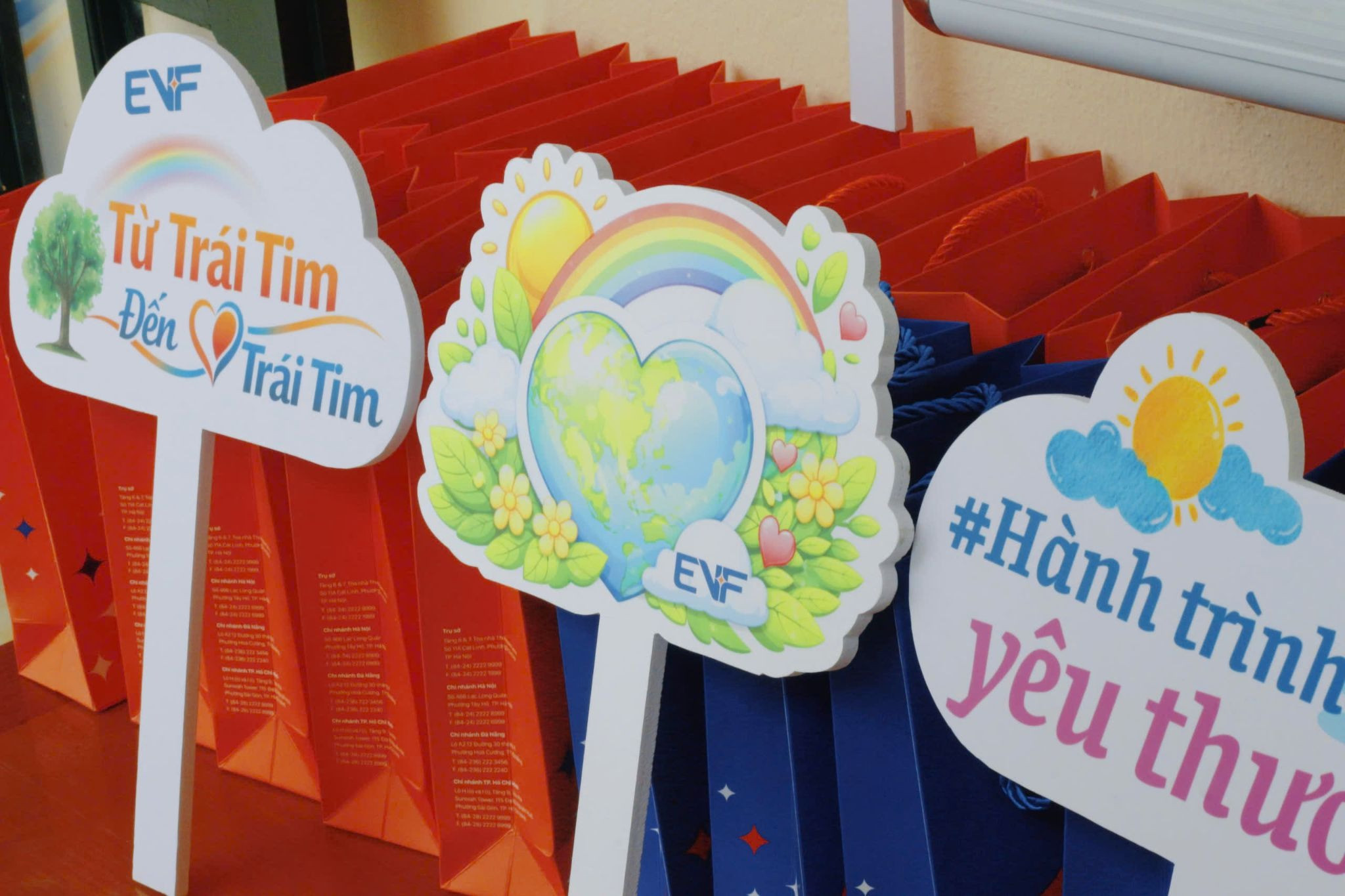 Từ trái tim đến trái tim: <a style='text-decoration: none;' href='/EVF'>EVF</a> nối dài hành trình trách nhiệm xã hội tới vùng biên Thanh Hóa - Ảnh 3.