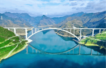 Huy động 28.000 m3 bê tông bọc ngoài, Trung Quốc xây siêu cầu phá vỡ kỷ lục thế giới, tiết kiệm hơn 2.251 tỷ đồng