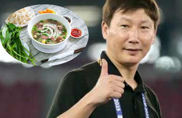 Món ăn Việt Nam yêu thích của HLV Kim Sang-sik