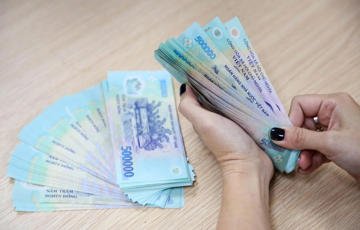 Từ 1/1/2027, áp dụng mức lương mới 5.700.000 đồng/tháng trả cho người lao động tại vùng mấy theo dự thảo?
