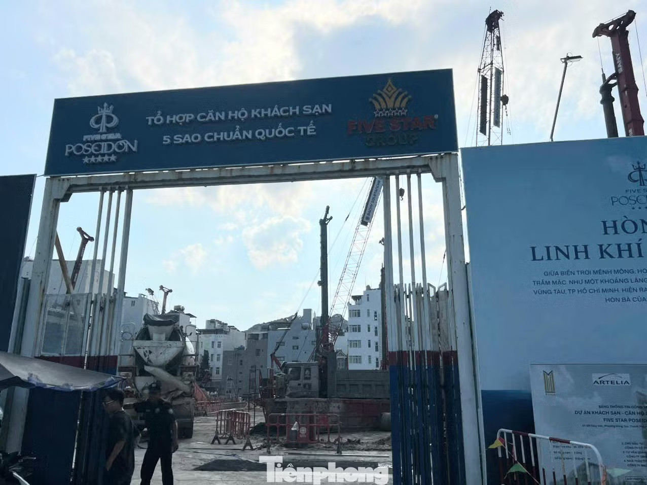 Dự án Five Star Poseidon đang trong quá trình nhồi cọc, làm móng Loạt dự án trên 'đất vàng' Vũng Tàu: Nơi bỏ hoang, chỗ thi công cầm chừng... - Ảnh 4.