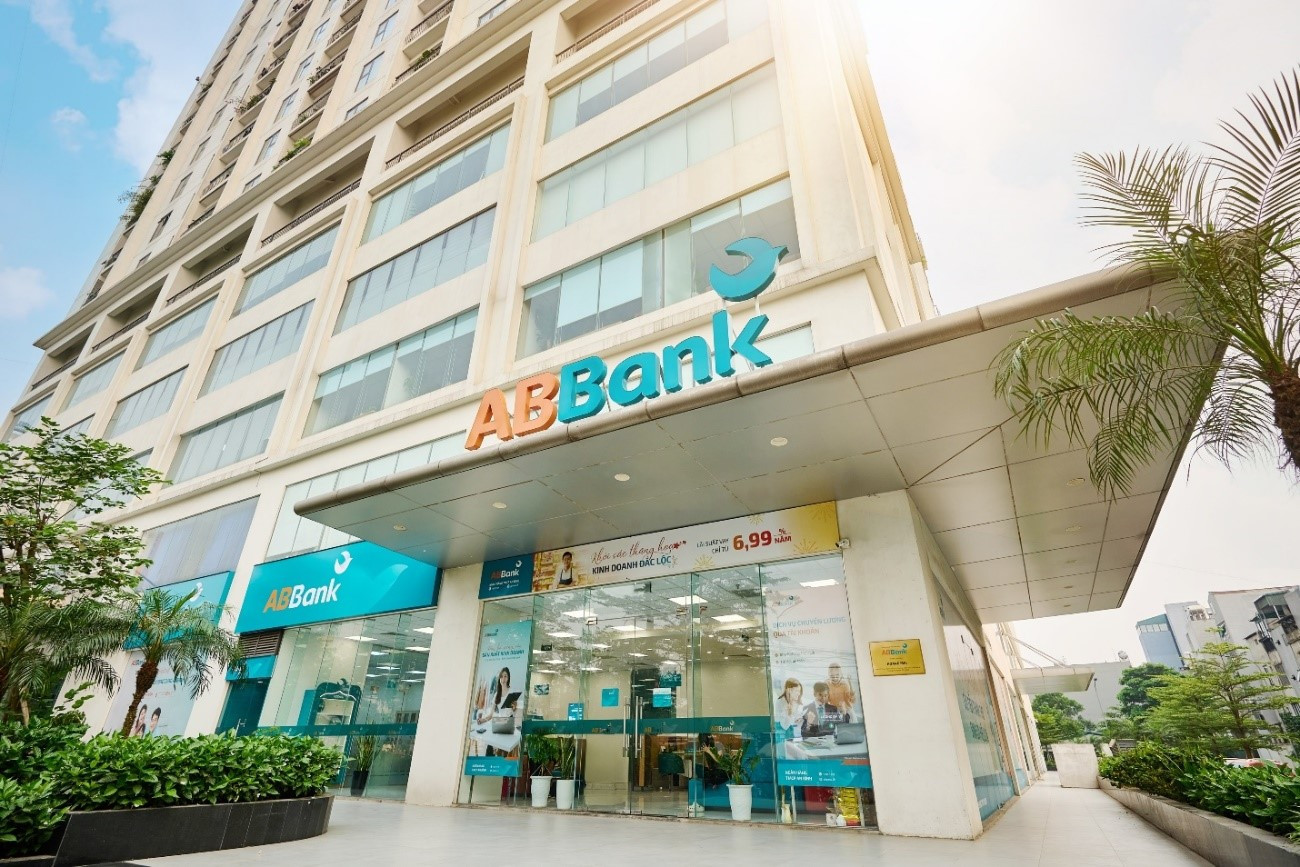 abbank-trinh-dhdcd-dieu-chinh-ke-hoach-tang-von-len-gan-27-000-ty-dong-chuan-bi-cho-chu-ky-tang-truong-moi-6a71c5ea9c0f5.jpg