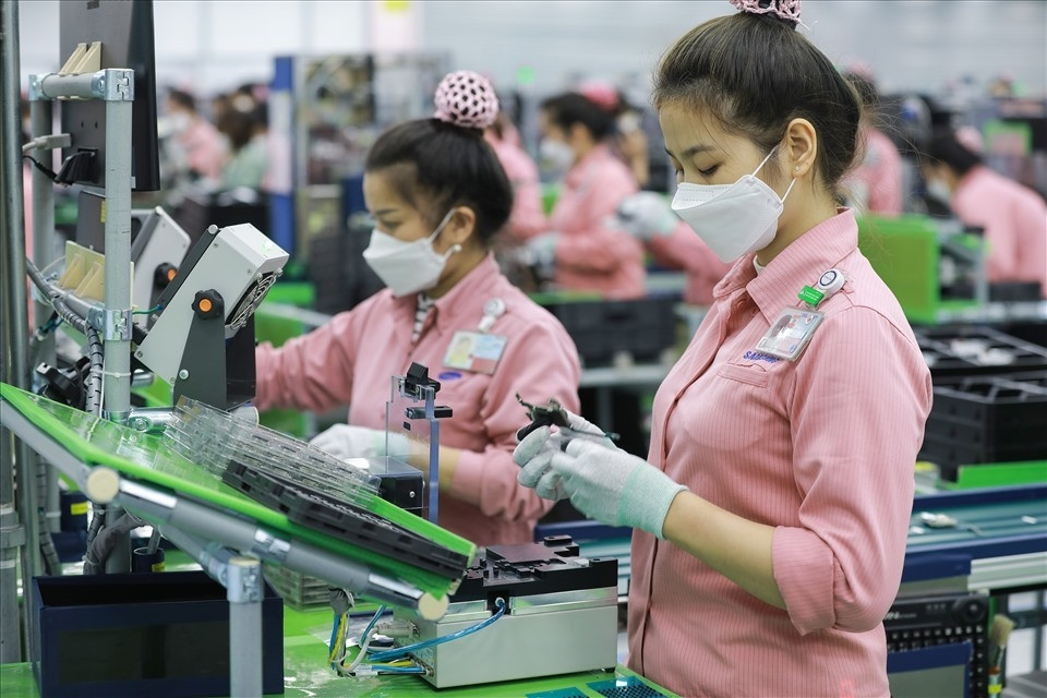 Chỉ trong 6 tháng đầu năm 2026, Việt Nam đã thu hút 34,65 tỷ USD vốn FDI đăng ký, tăng tới 61% so với cùng kỳ năm trước. 