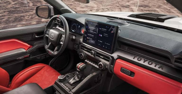Chiếc Toyota đáng mua nhất 2026 không phải Camry, lý do khiến nhiều người ngỡ ngàng