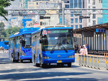 Những ai được đăng ký thẻ xe buýt, metro miễn phí tại TP. HCM?