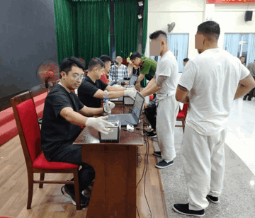 Tiếp nhận 3 công dân Việt Nam bị nước ngoài trục xuất