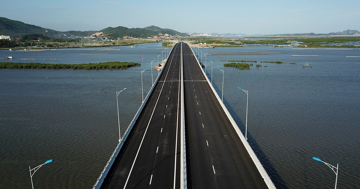 Quảng Ninh đề xuất làm thêm cao tốc 6 làn xe