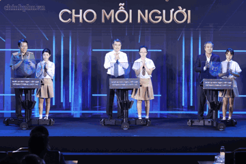 Thủ tướng yêu cầu các ngân hàng tích hợp tính năng bảo vệ, cảnh báo lừa đảo tự động miễn phí cho người dân
