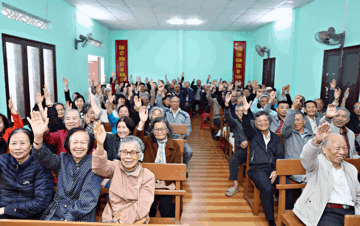 Mỗi Trưởng thôn, Tổ trưởng Tổ dân phố được nhận hỗ trợ 7.590.000 đồng/tháng, ai thuộc nhóm đối tượng hưởng và áp dụng tại địa phương nào?