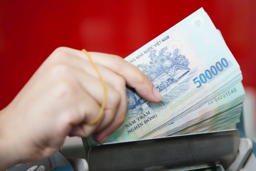 Hộ gia đình sẽ được tặng 10.000.000 đồng tiền mặt cùng quà tặng, chi tiết nhóm đối tượng hưởng và dịp nào?
