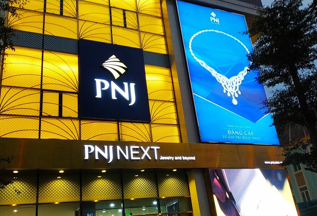 pnj-2112.jpg