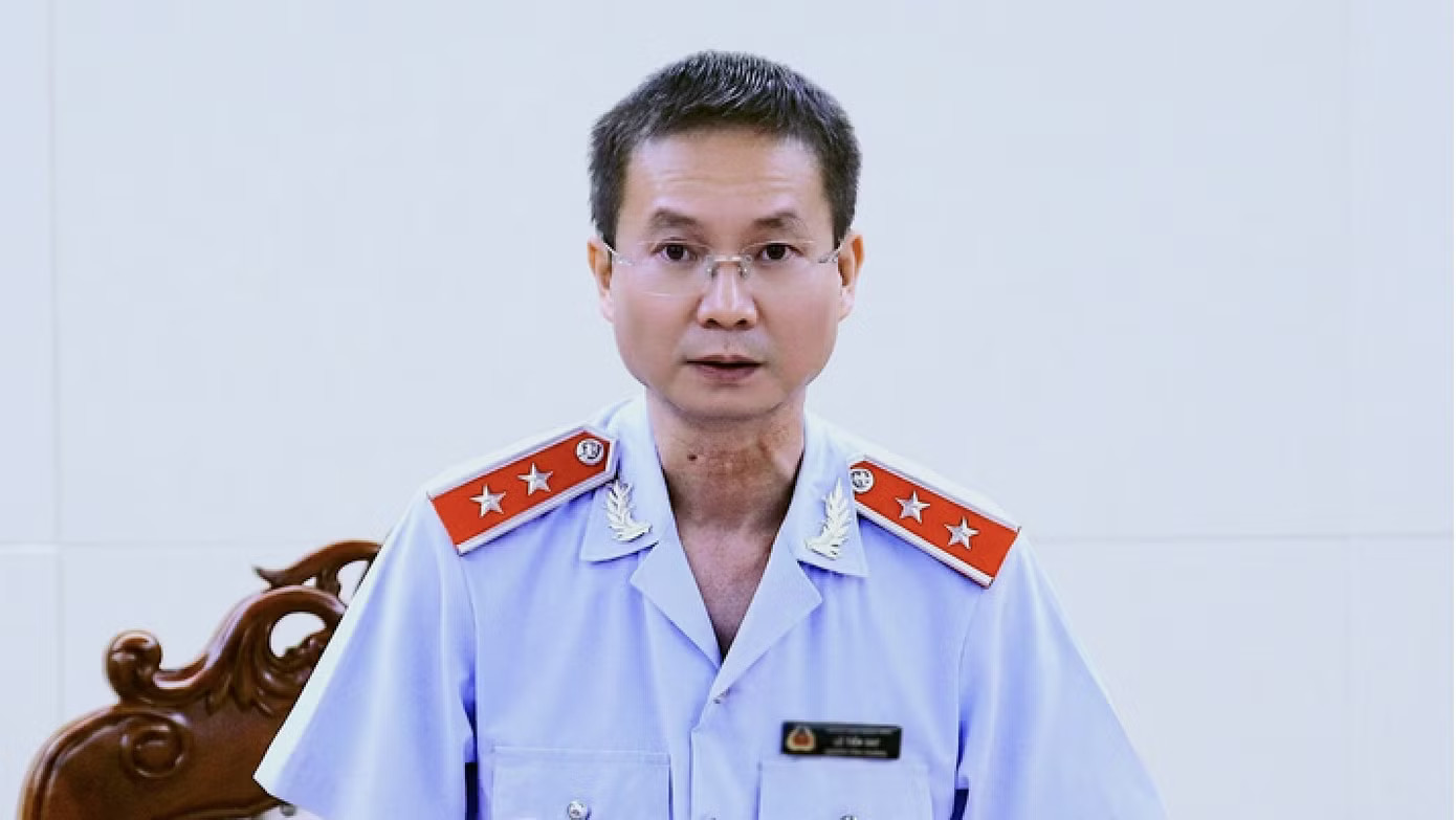 Phó Tổng Thanh tra Chính phủ Lê Tiến Đạt ký thông báo ban hành kết luận thanh tra. Ảnh: TTCP. Phát lộ loạt vi phạm kinh doanh của Bảo Tín Mạnh Hải, vàng Mi Hồng - Ảnh 1.