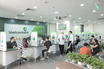 Vietcombank tuyển dụng 202 nhân sự trên toàn quốc, có một nhóm ứng viên được ‘đi đường tắt’