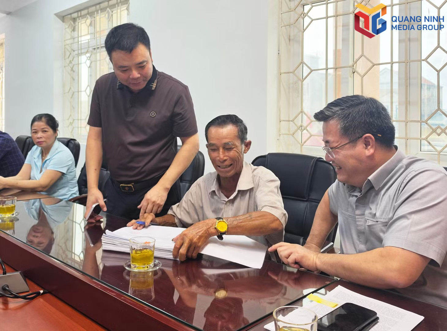 den-bu-quang-ninh.jpg