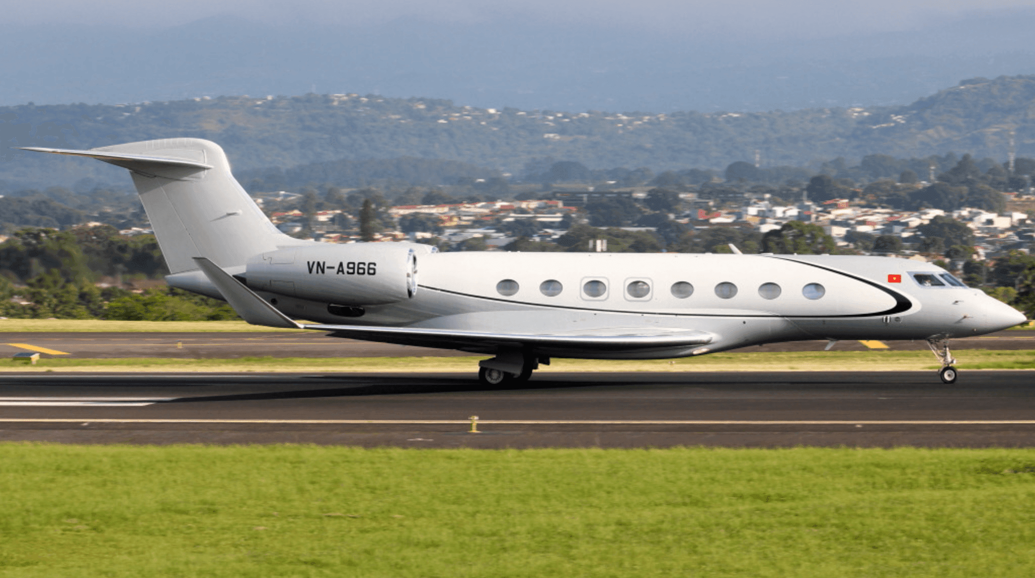 Gulfstream G650ER tại TSan José, Costa Rica. Nguồn Planespotters