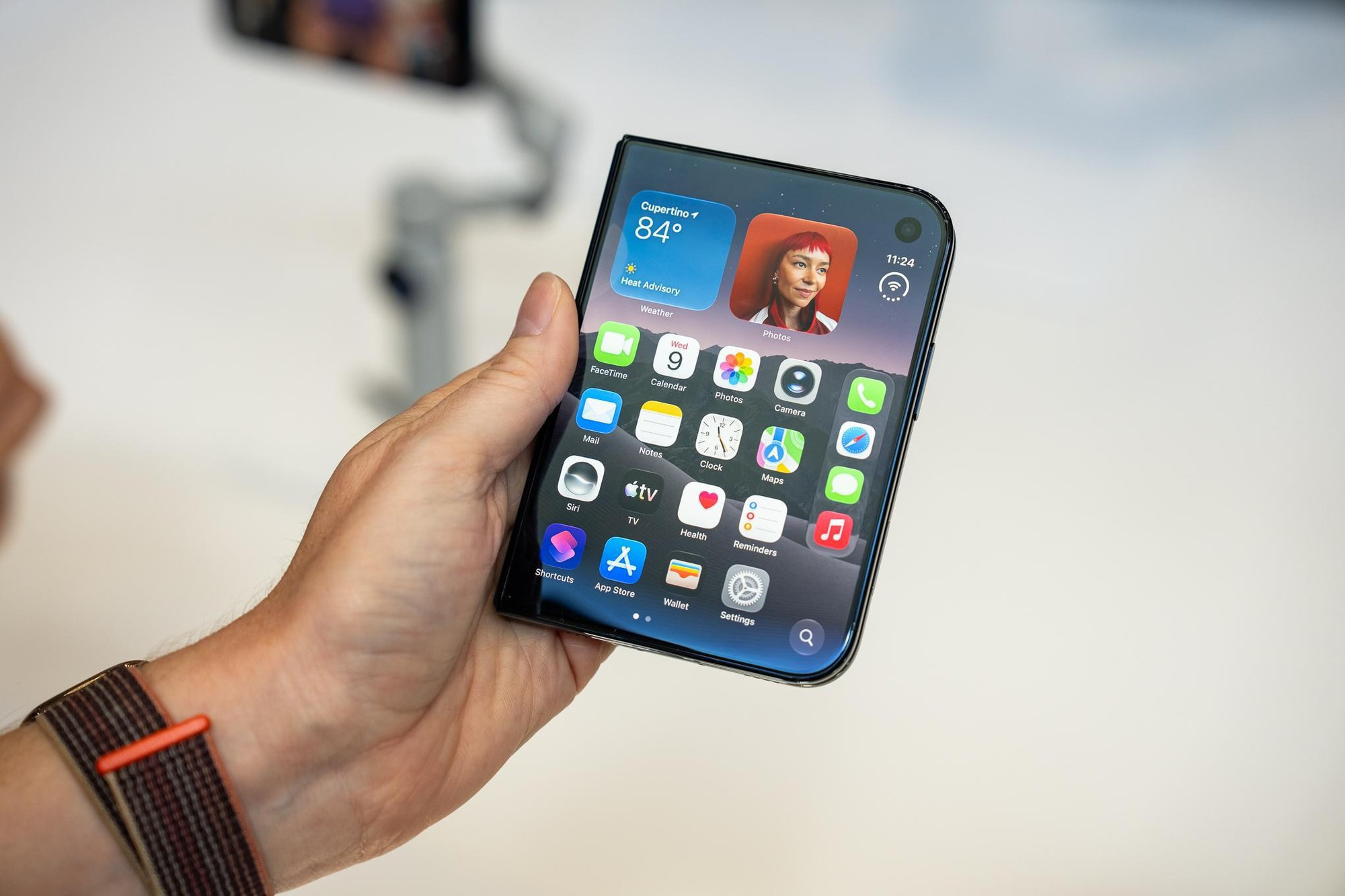 268734iphoneduohandsonadiben-2-1788988632814480537319-1788989460048-1788989460314243100981.jpg