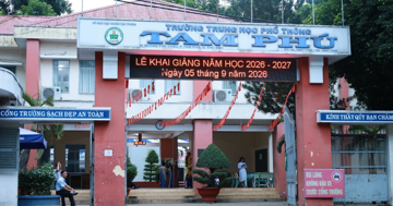 Bị tố vận động tài trợ cả tỷ đồng, lãnh đạo một trường học ở TPHCM nói gì?