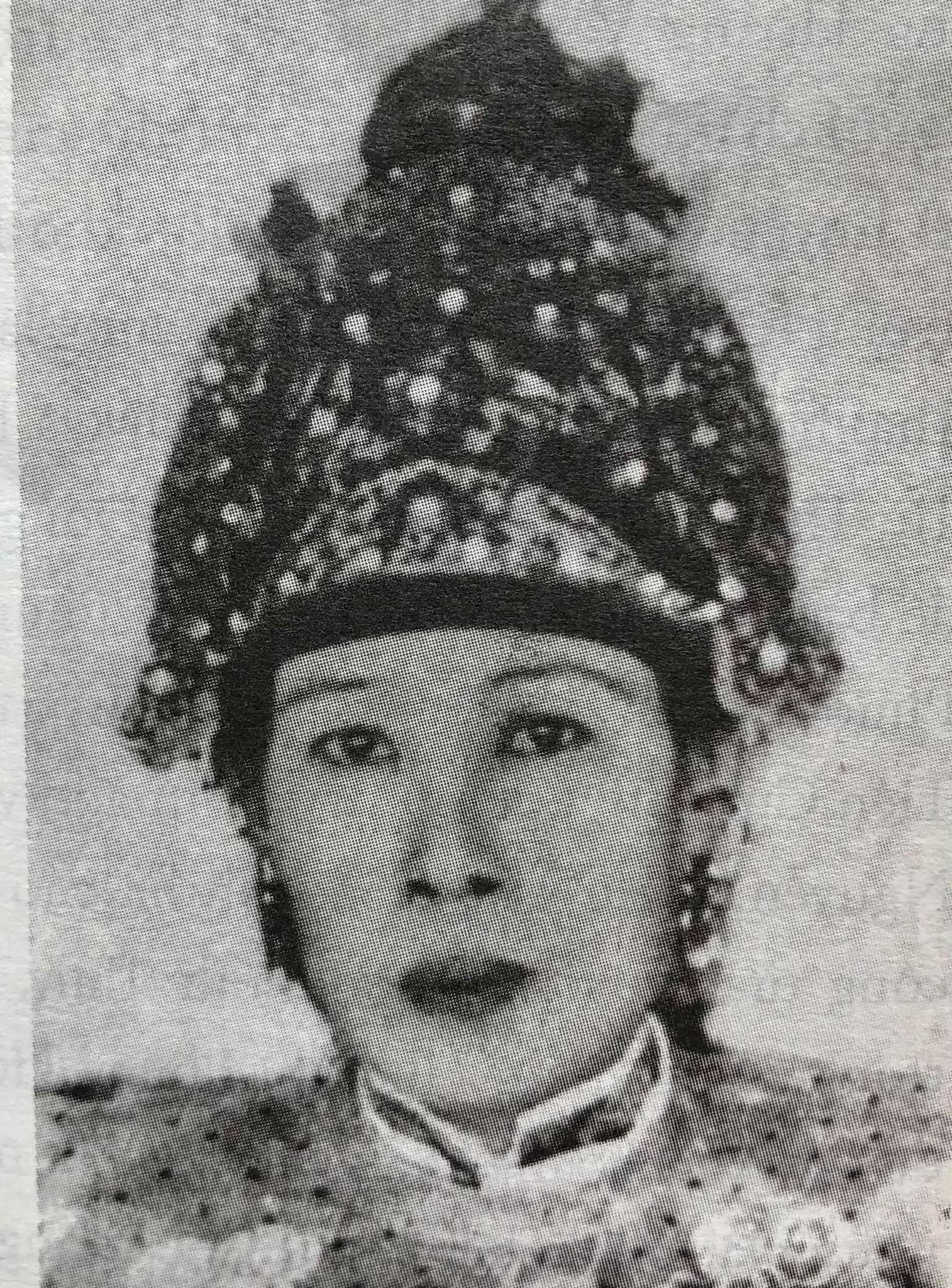 hoangthaihautucung.jpg