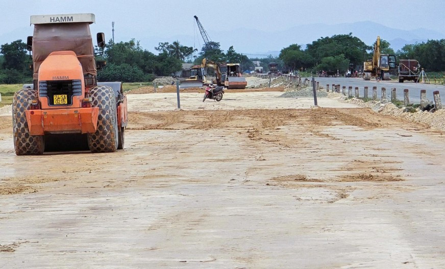 Sơn Hải QL15