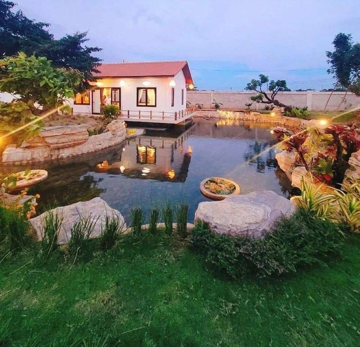 Biệt thự 70 tỷ đồng, rộng như resort của Trường Giang