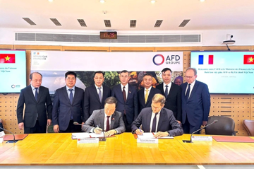 Việt Nam ký 7 thỏa thuận vay với AFD, mở rộng hợp tác phát triển bền vững