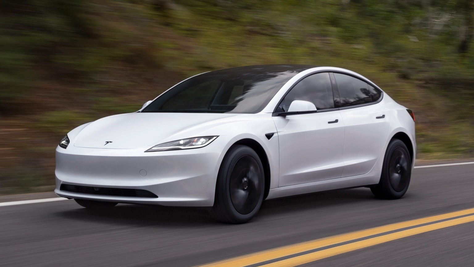 tesla_model_3.jpg