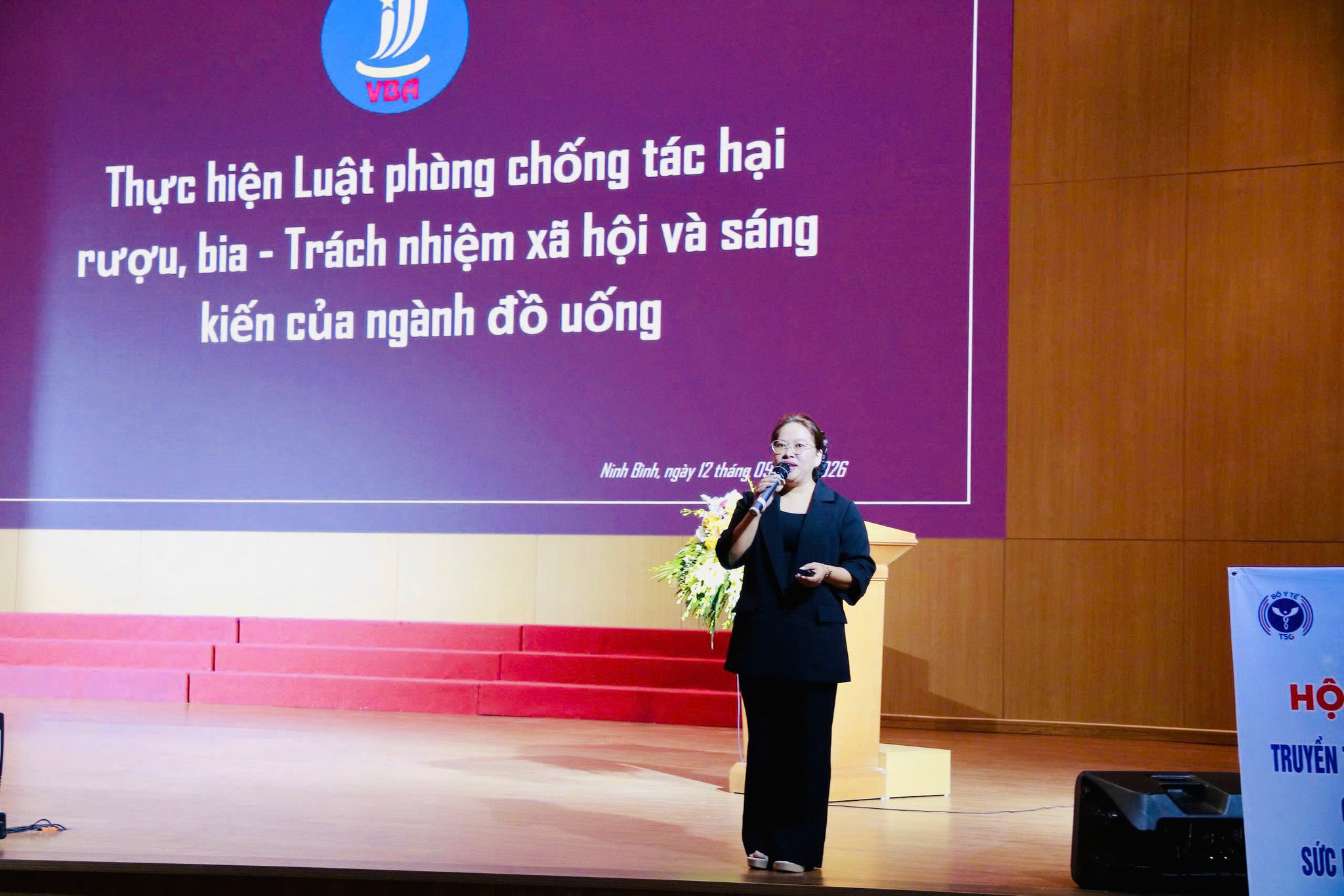 Bà Trịnh Thị Vân Giang, Phó Chủ tịch VBA